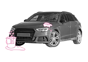 Eine Kfz-Versicherung von InShared bietet hohen Versicherungsschutz bei gleichzeitig niedrigem Preis – von der Audi-Limousine bis zum -Coupé. Ein Audi A3 wird gepflegt und mit Eimer & Schwamm gewaschen.